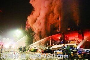 四川瀘州商場爆燃4人遇難 影院觀眾以為是3D效果
