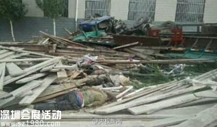 河北張家口發(fā)生嚴重車禍 已致8人死亡
