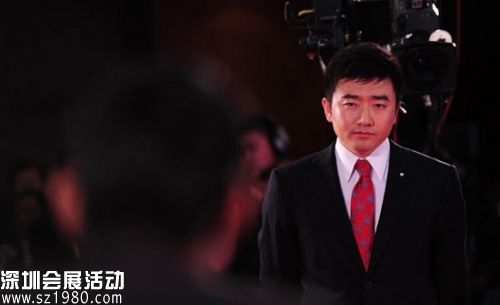 芮成鋼遭爆料是特務 網(wǎng)友：怕丟人又以反腐結(jié)了間諜案