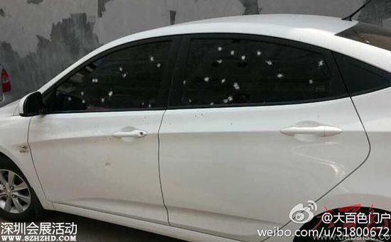 廣西百色市區(qū)約20人持槍互射 已有一人投案自首