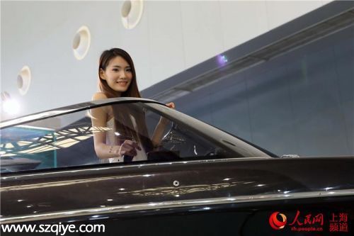 車模取消了 2015游艇模特依舊靚麗