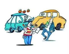 深圳(www.32tj.com)一男子駕駛證被吊銷 花一萬買假證上路再被查