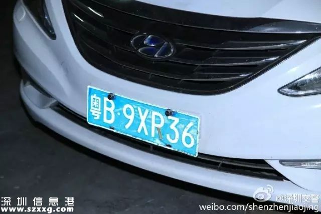 深圳(www.32tj.com)一公司20臺(tái)泥頭車因遮擋號(hào)牌被查