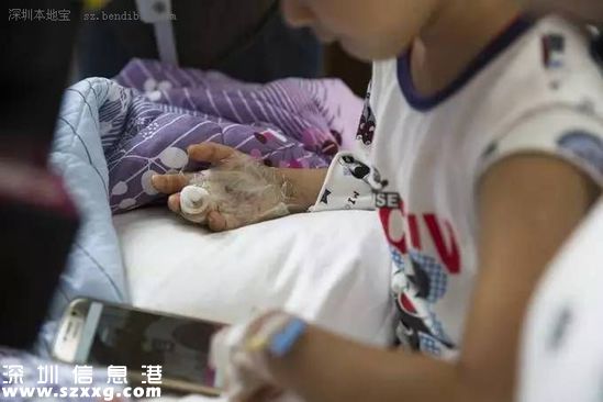深圳(www.32tj.com)男童玩真槍射穿手掌 父親被刑拘