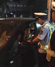 深圳交警查酒駕放大招 異地用警集中用警