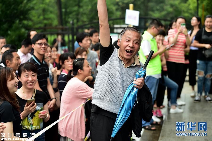 排隊搖號進幼兒園 網(wǎng)友直呼幼兒園都要上不起了嗎？