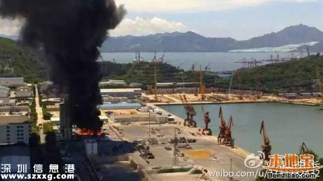 蛇口赤灣港突發(fā)大火 未發(fā)現(xiàn)易燃易爆物品(圖)
