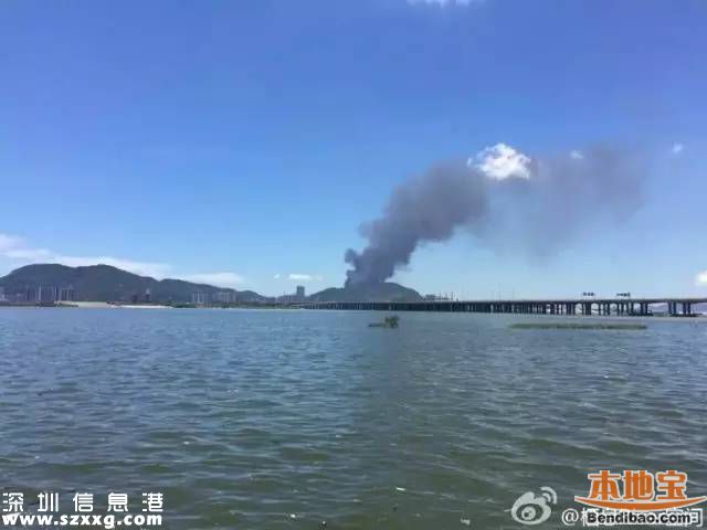 蛇口赤灣港突發(fā)大火 未發(fā)現(xiàn)易燃易爆物品(圖)