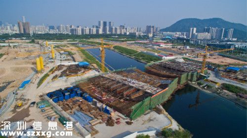 資料圖：這是建設(shè)中的<a href=http://www.32tj.com/shenzhen/ target=_blank class=infotextkey>深圳</a>前海（2015年8月24日攝）新華社記者 毛思倩 攝 。