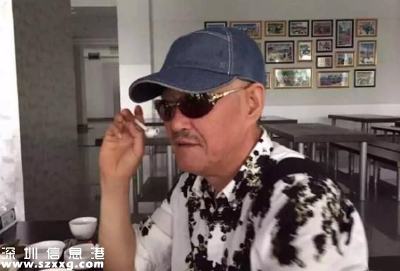 趙本山前妻擺攤賣襪子 趙本山一次性付清了兩個孩子生活費