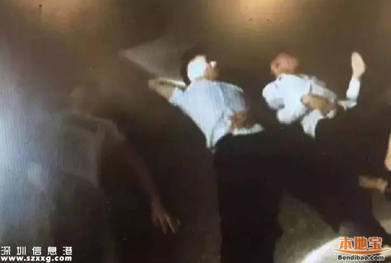 深圳查酒駕現(xiàn)奇葩 朋友被抓4人躺地?cái)r警車(chē)(組圖)