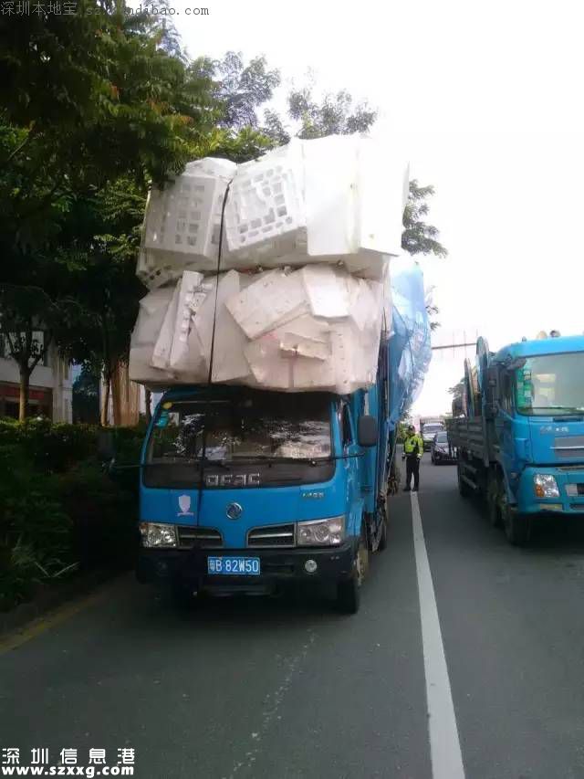 深圳多項措施嚴(yán)管小泥頭車 擬全市限行小泥頭車