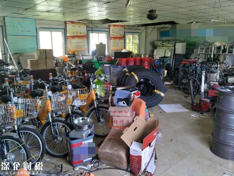 驚嚇 一棟臨時建筑宿舍全部使用聚氨酯彩鋼板搭建